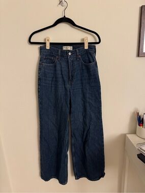 Abercrombie & Fitch Wide Leg Jeans - Dark Blue in Size 25 Short